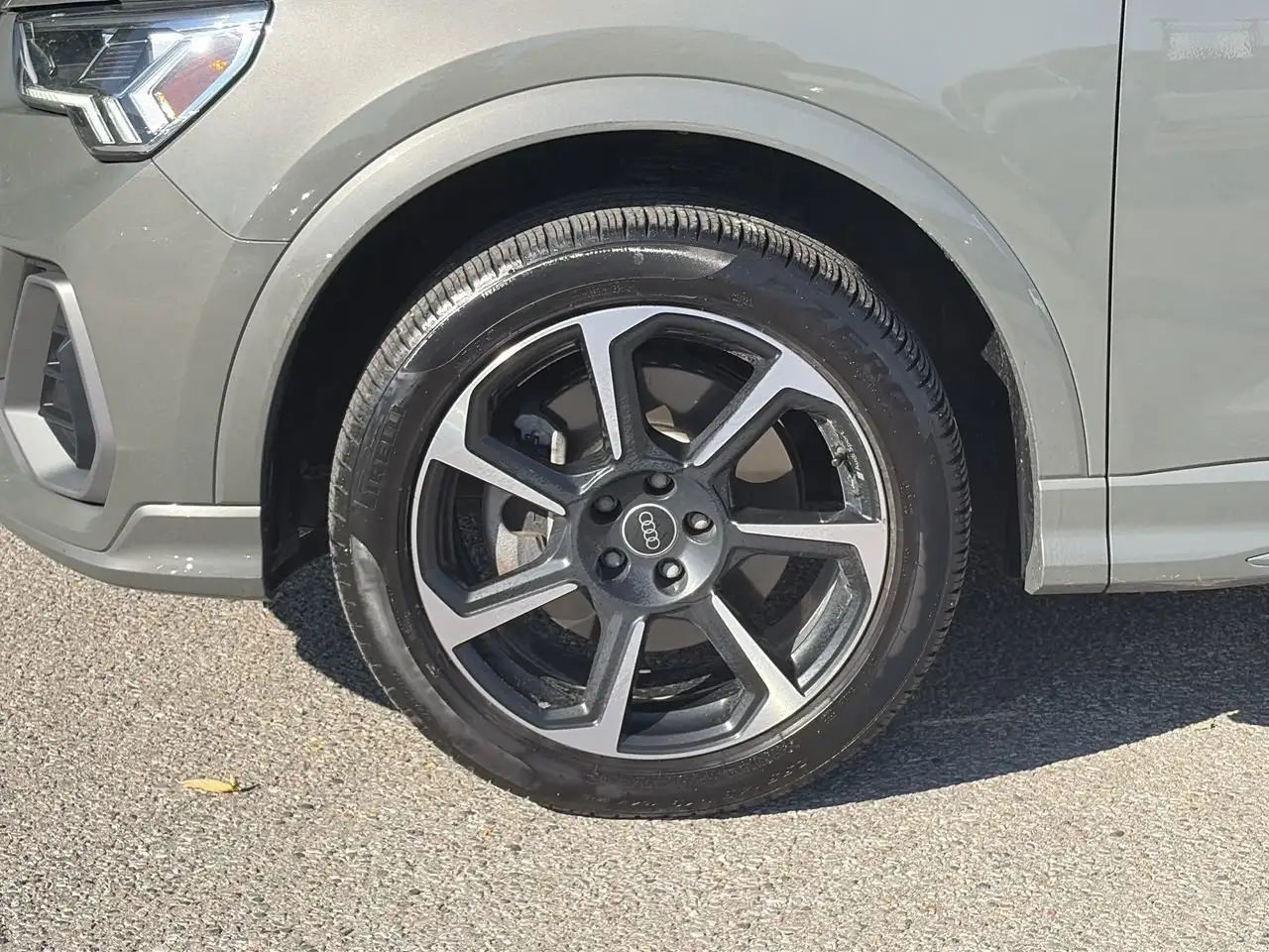 Audi Q3 - Image 18