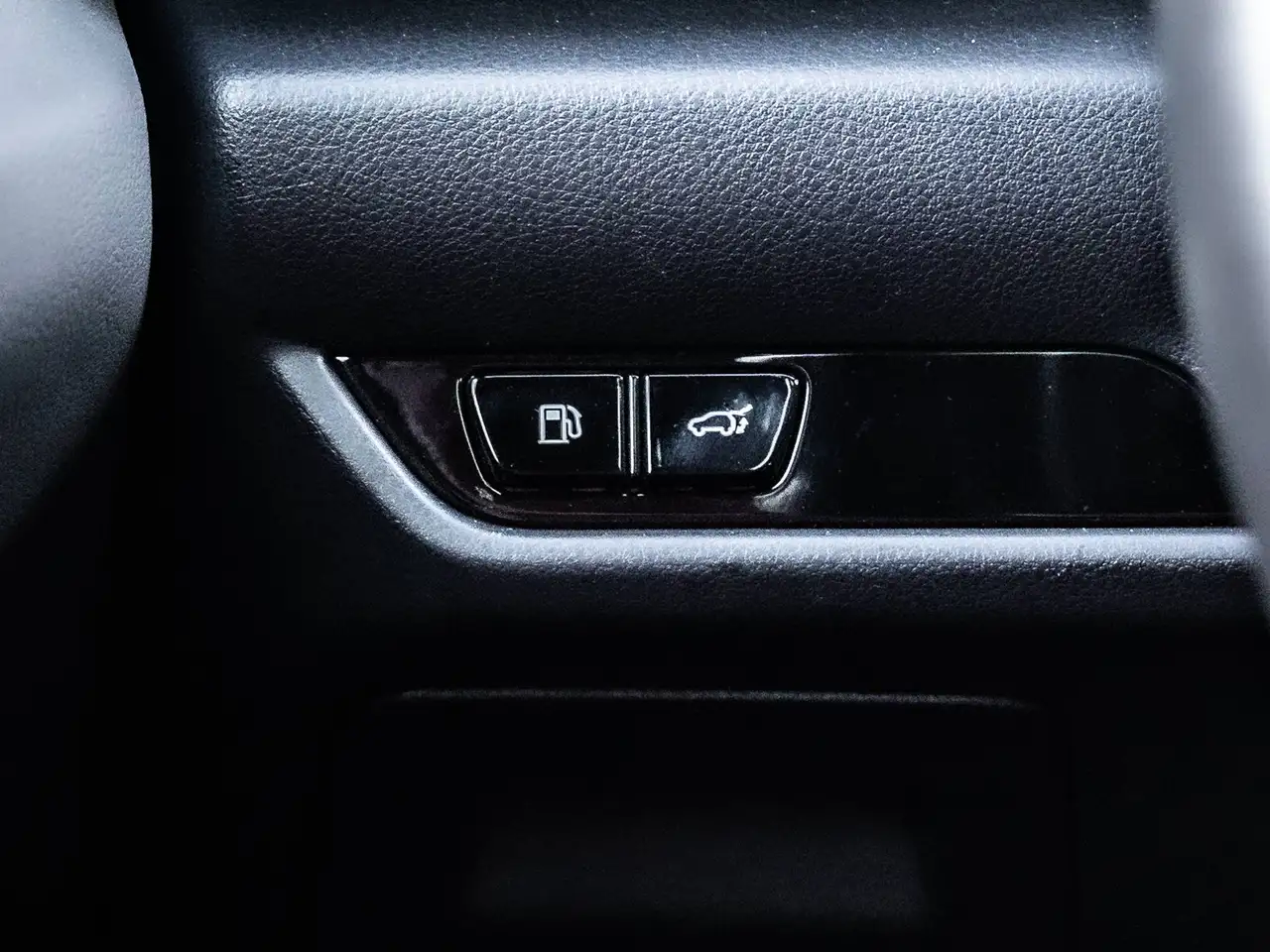 Lexus NX 350 - Image 10