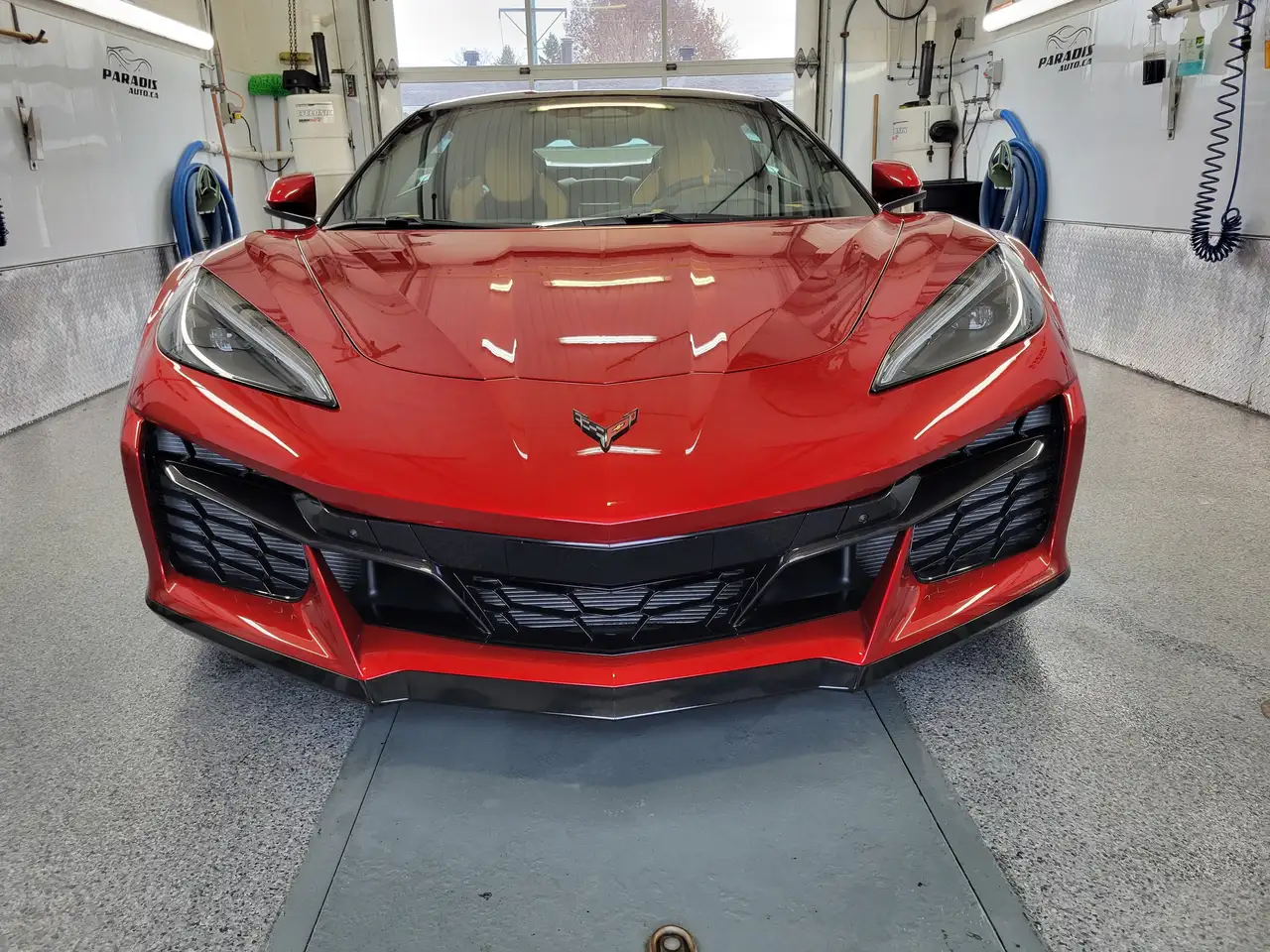Chevrolet Corvette - Image 3