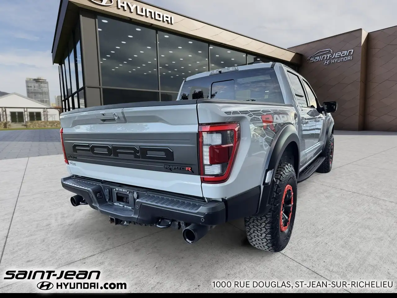 Ford F-150 - Image 9
