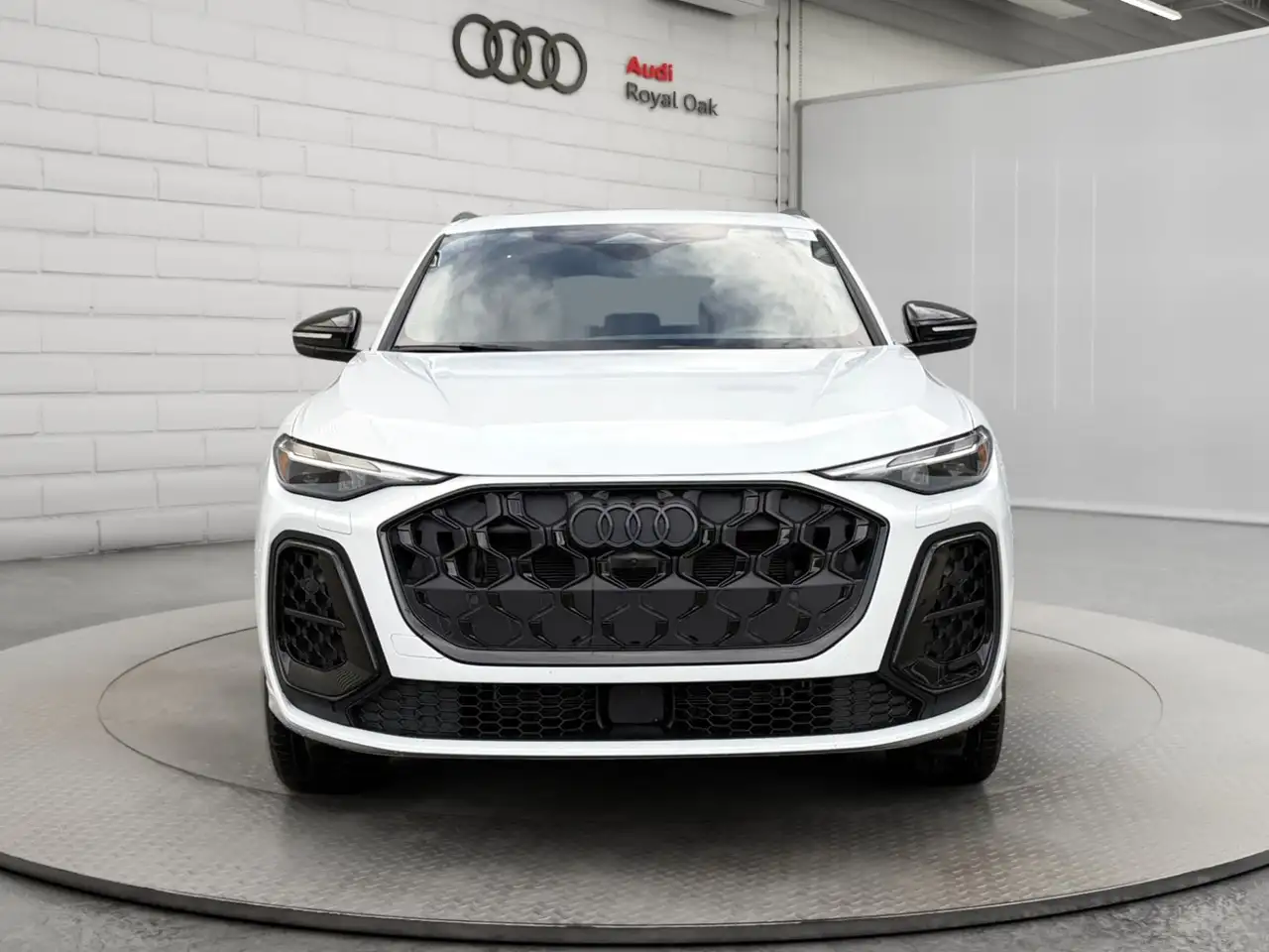 Audi Q5 - Image 8
