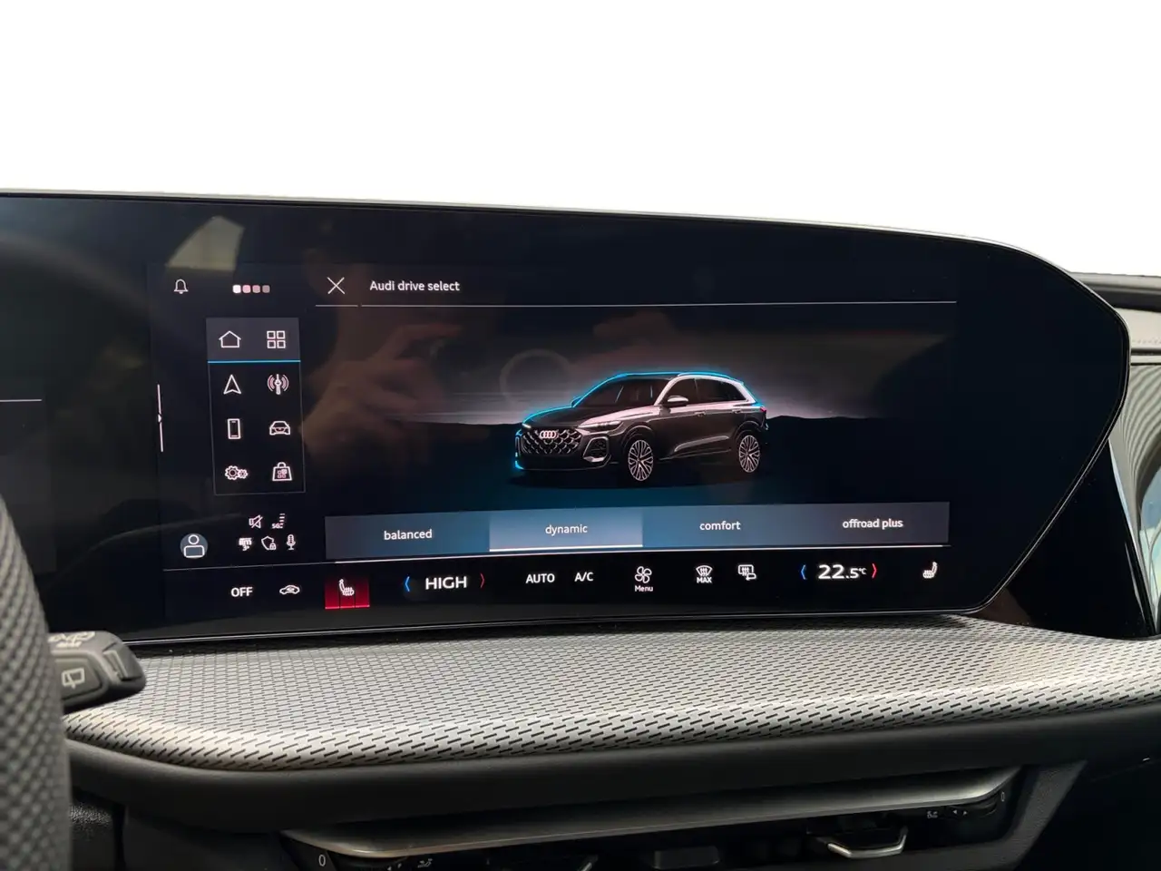Audi Q5 - Image 34
