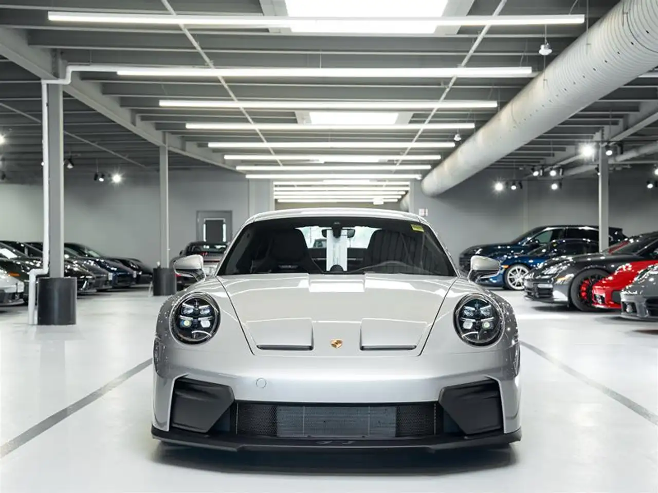 Porsche 911 - Image 2