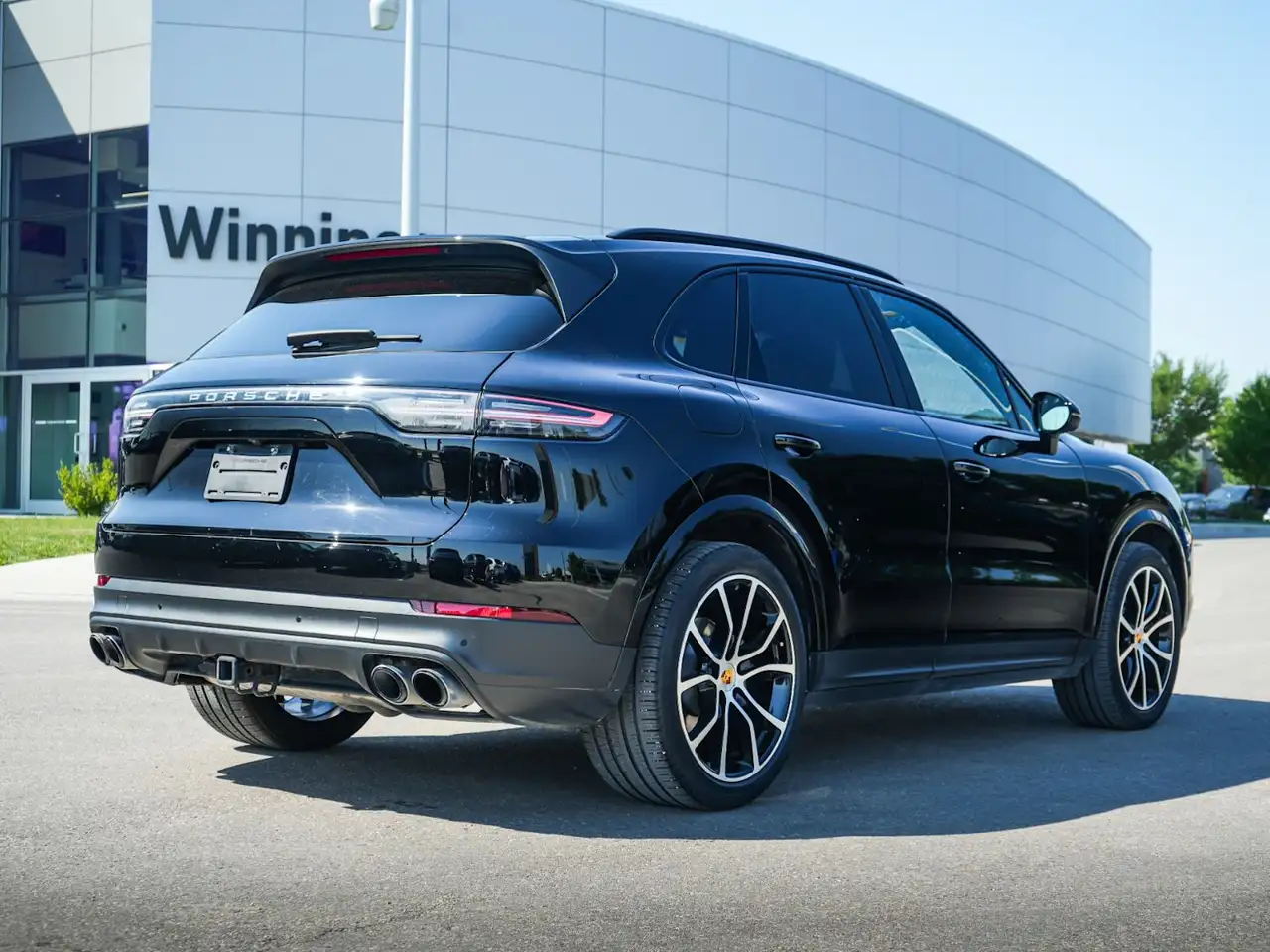 Porsche Cayenne - Image 7
