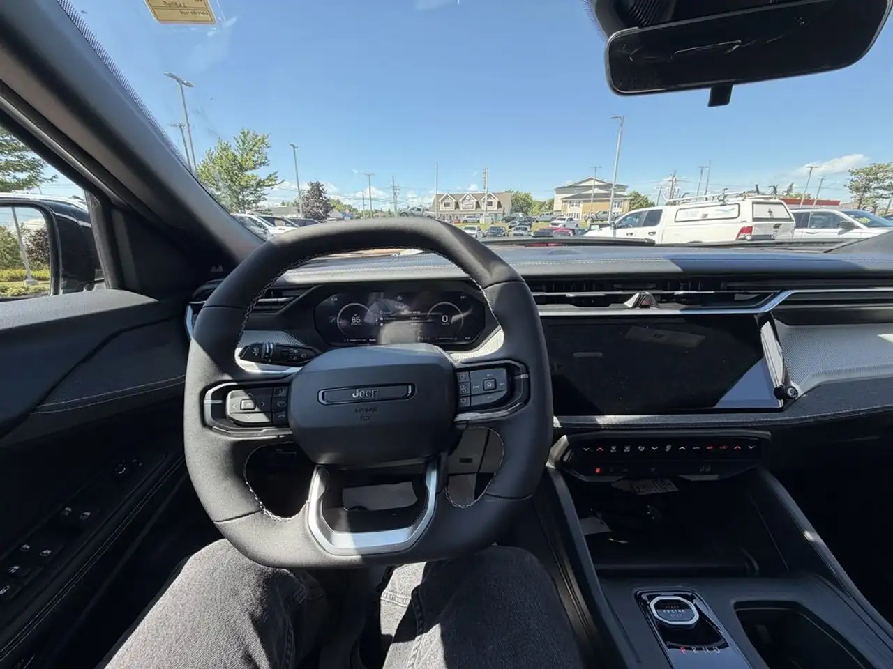 Jeep Cherokee - Image 8