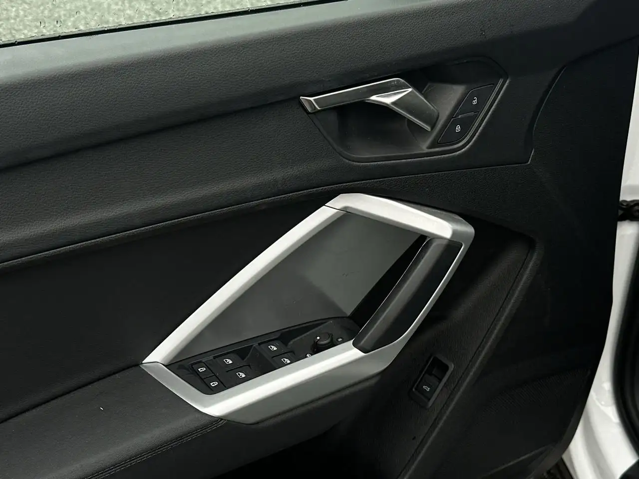 Audi Q3 - Image 21