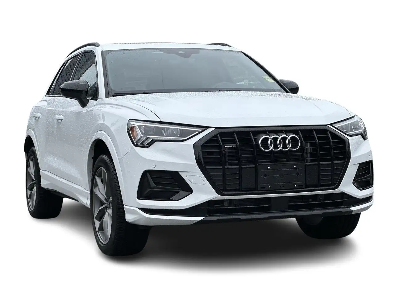 Audi Q3 - Image 3