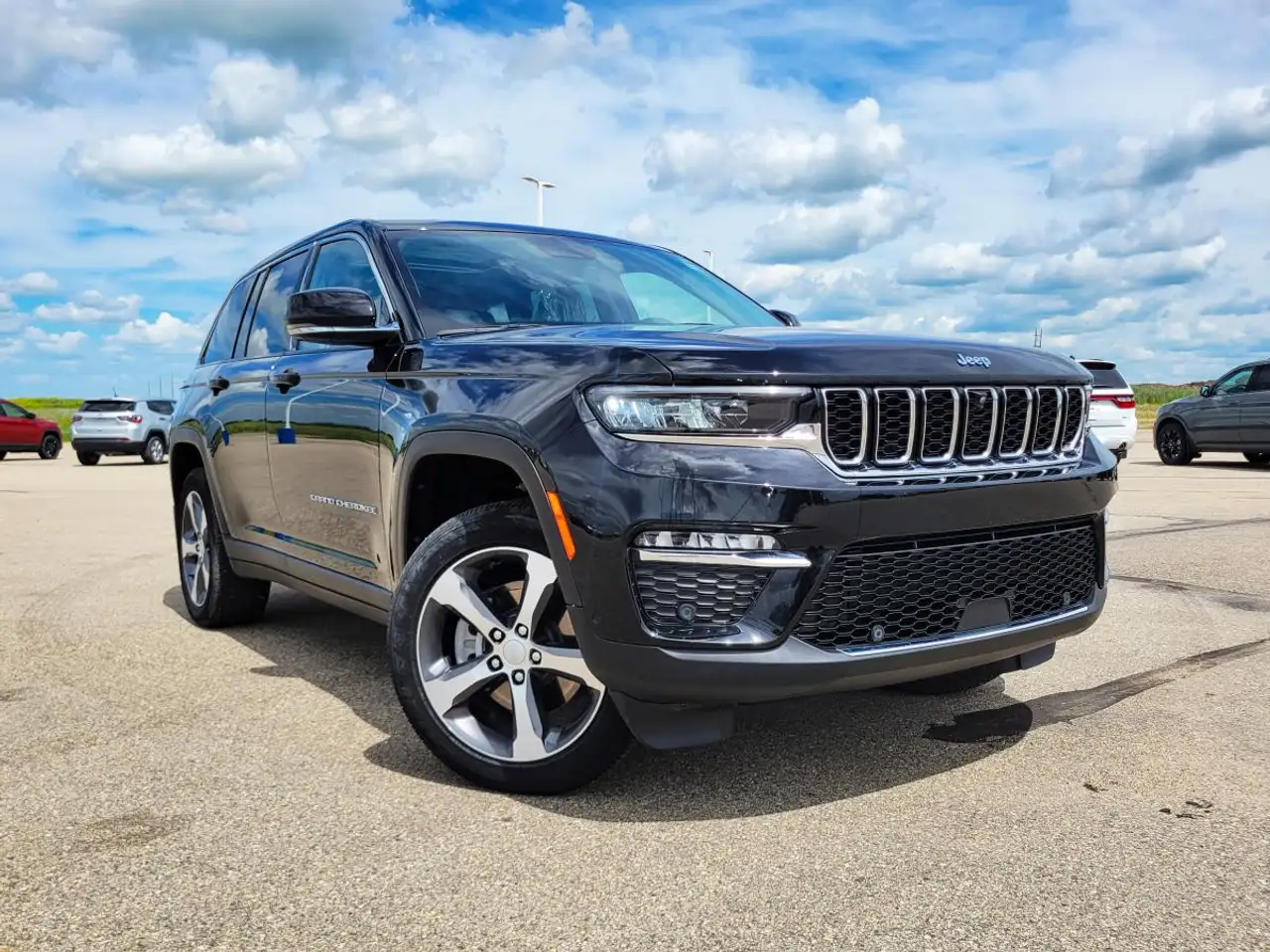 Jeep Grand Cherokee - Image 1