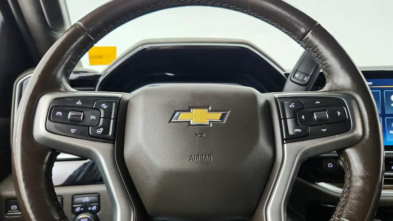 Chevrolet Silverado 1500 - Image 5