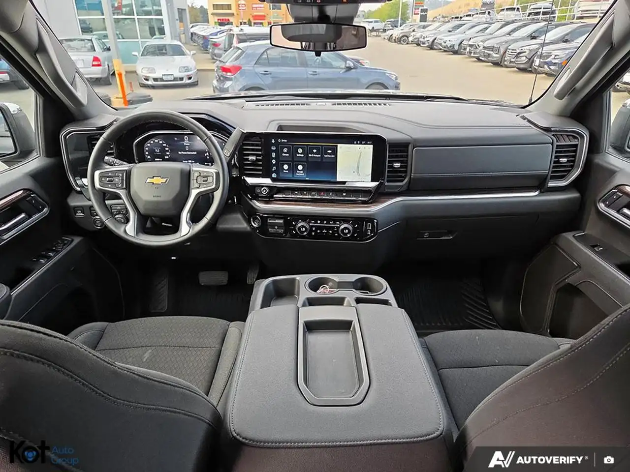 Chevrolet Silverado 1500 - Image 23