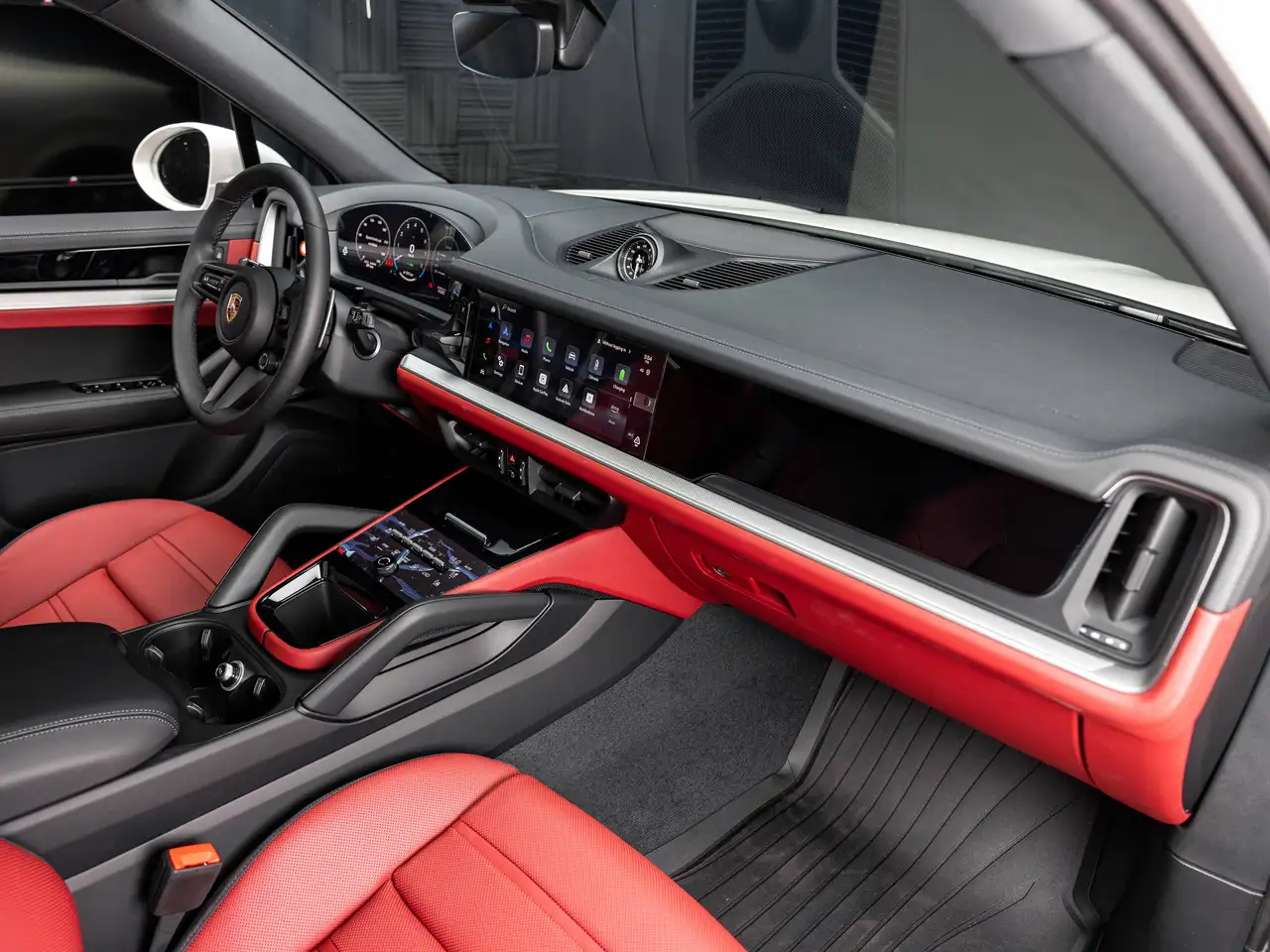 Porsche Cayenne - Image 33