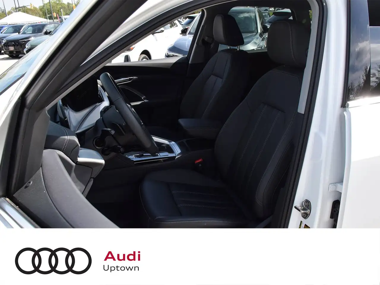 Audi Q5 - Image 13