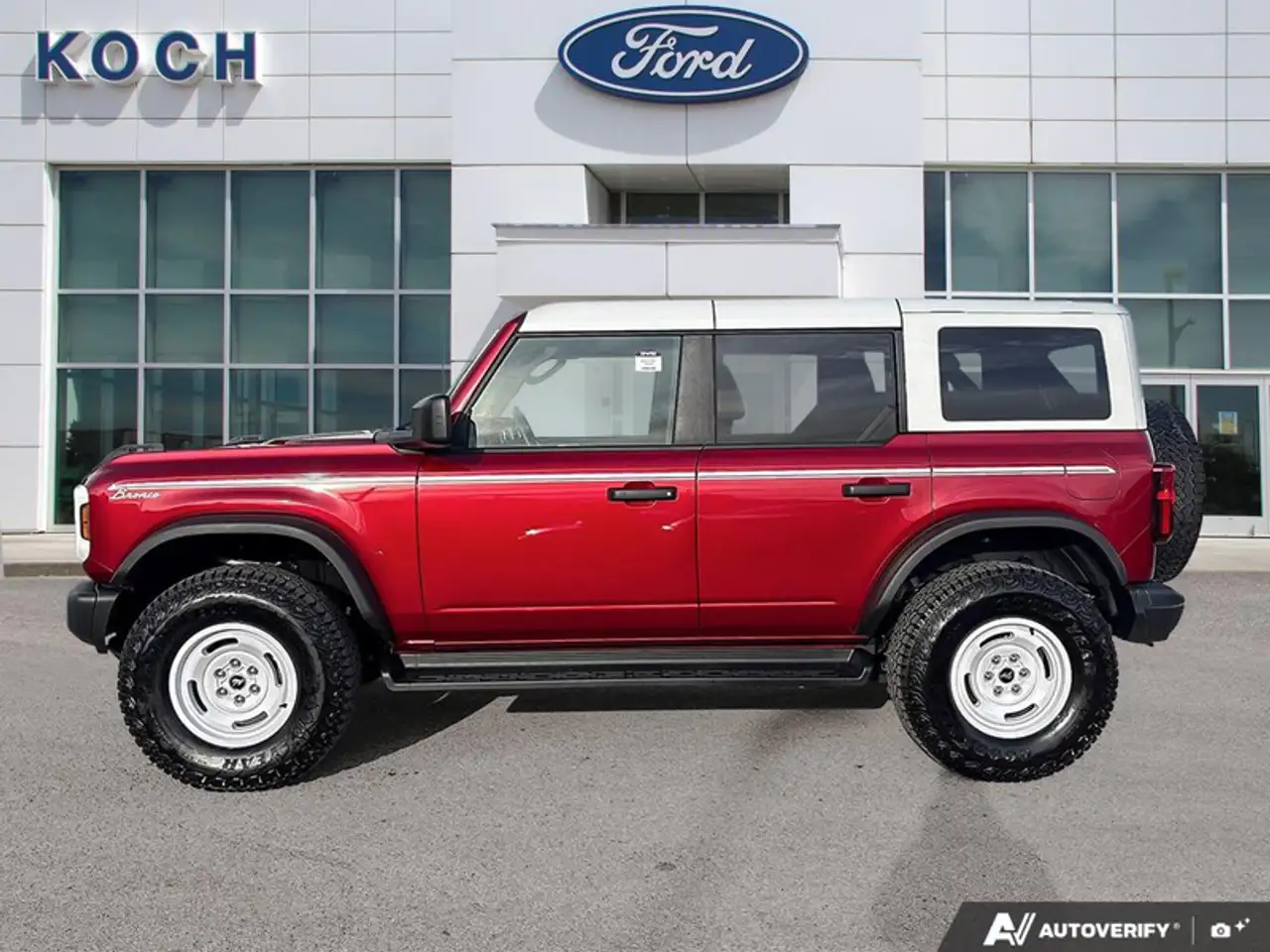 Ford Bronco - Image 3