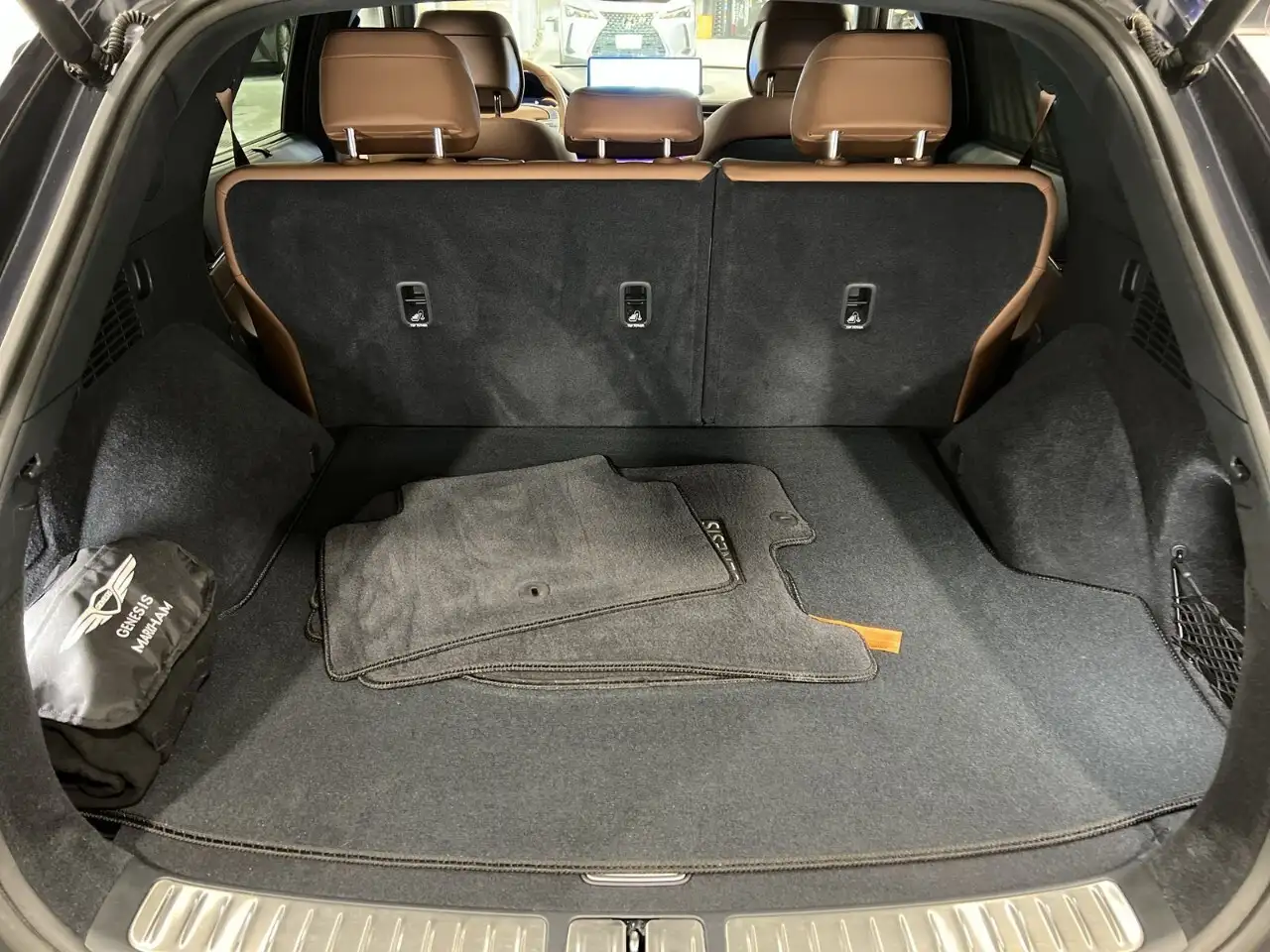Genesis GV70 - Image 30