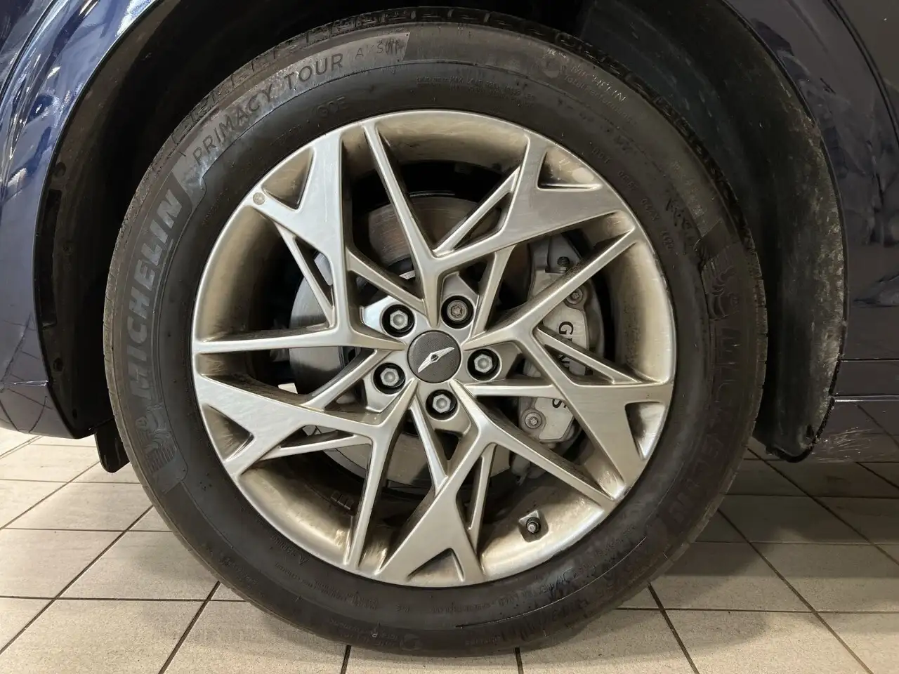 Genesis GV70 - Image 10