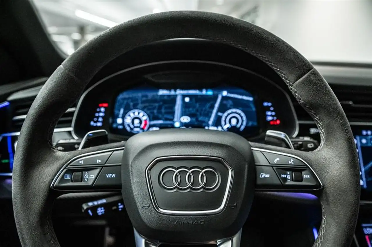 Audi RS Q8 - Image 27