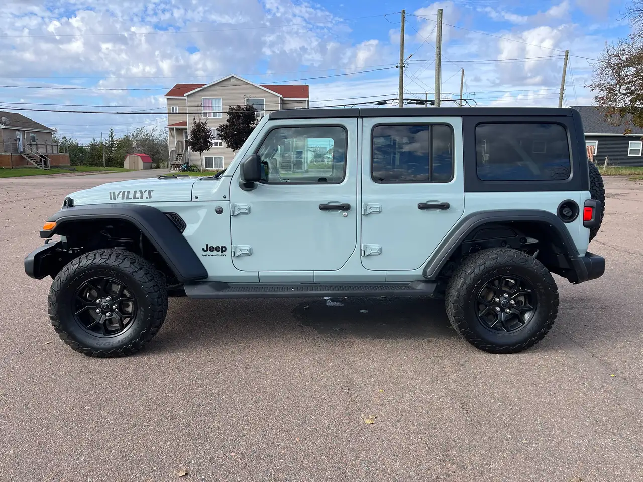 Jeep Wrangler - Image 9