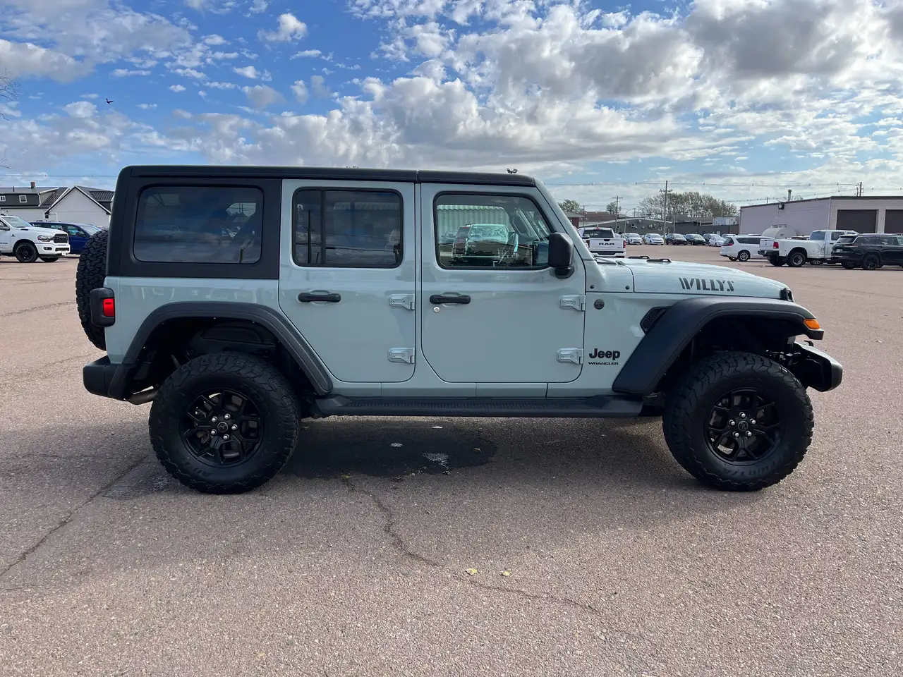 Jeep Wrangler - Image 6