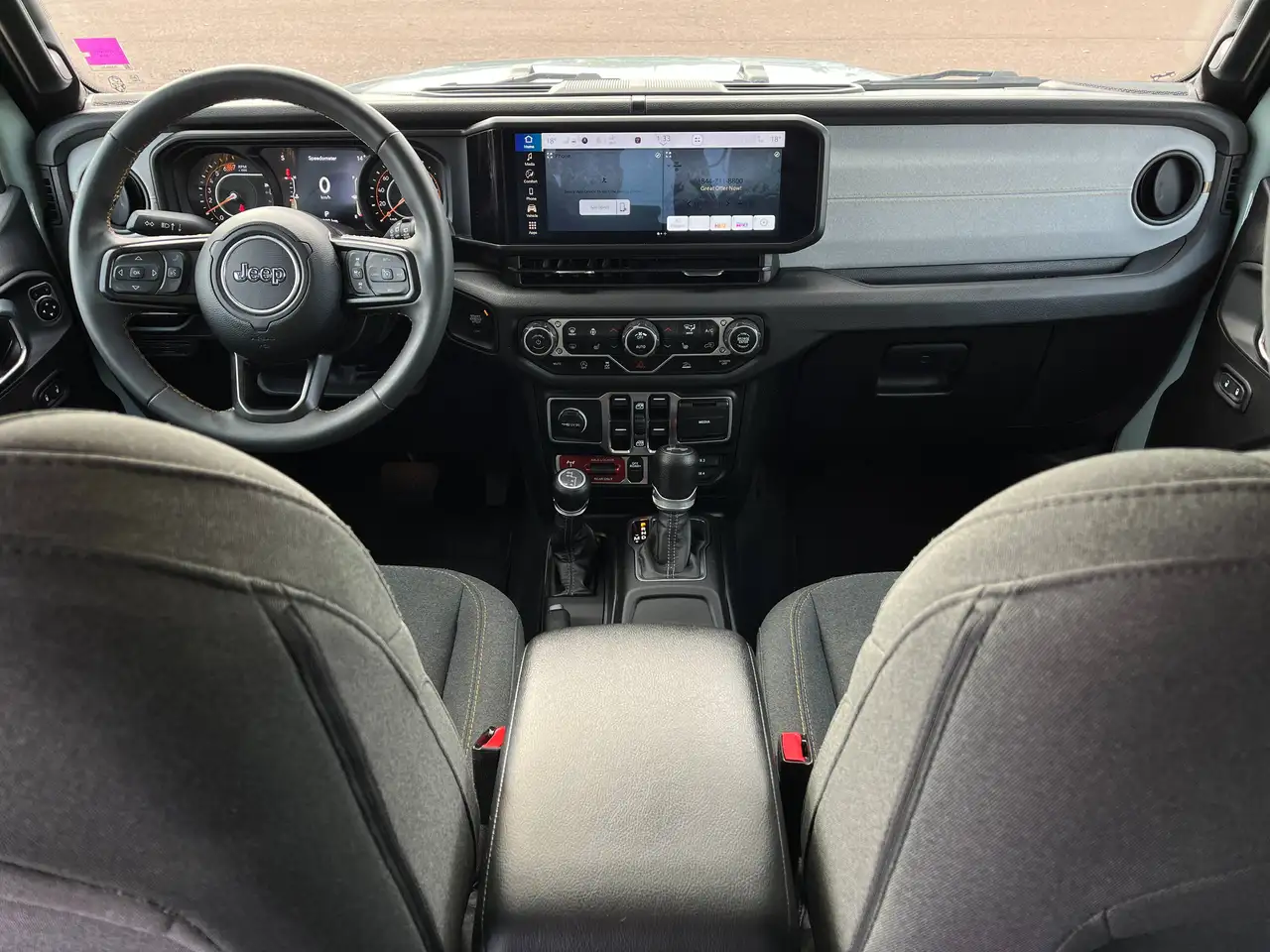 Jeep Wrangler - Image 12