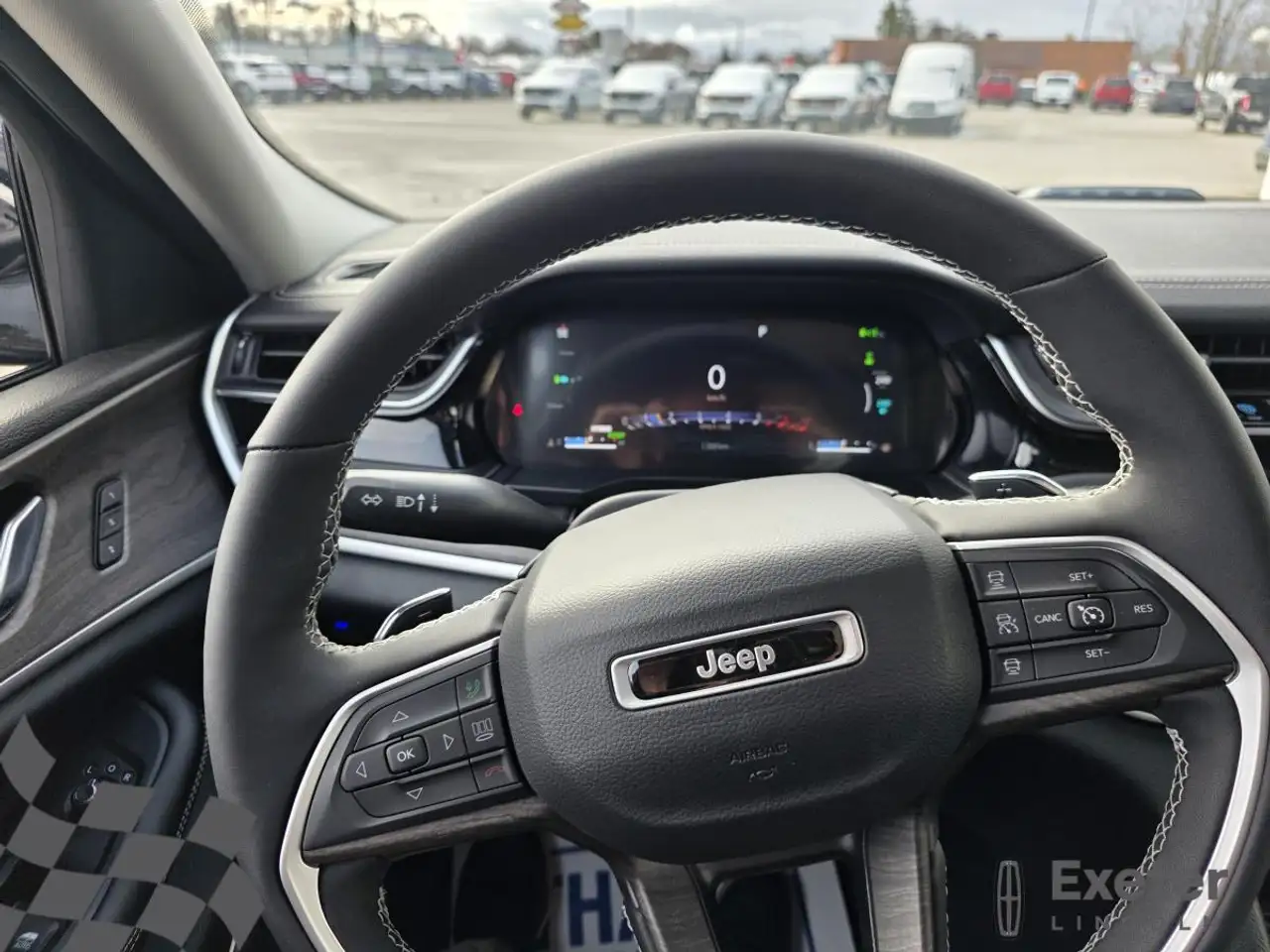 Jeep Grand Cherokee - Image 8
