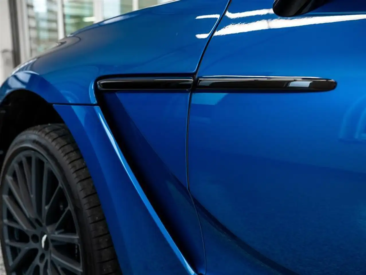 Aston Martin DBX - Image 39