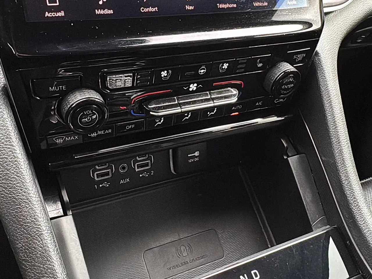 Jeep Grand Cherokee - Image 29