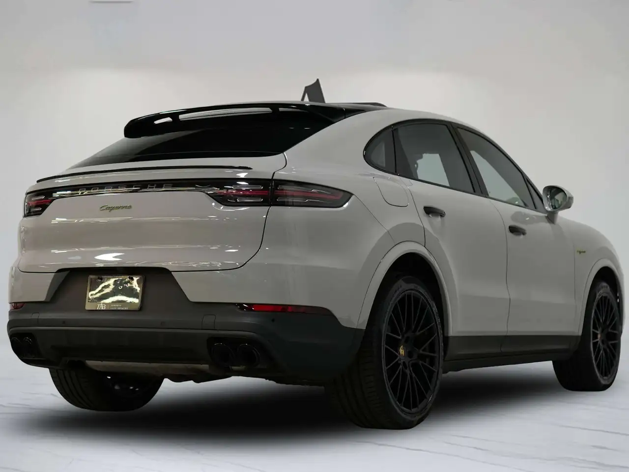 Porsche Cayenne - Image 4