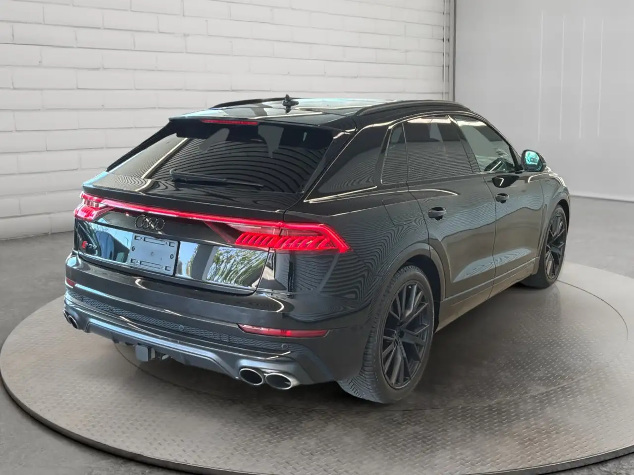 Audi SQ8 - Image 5