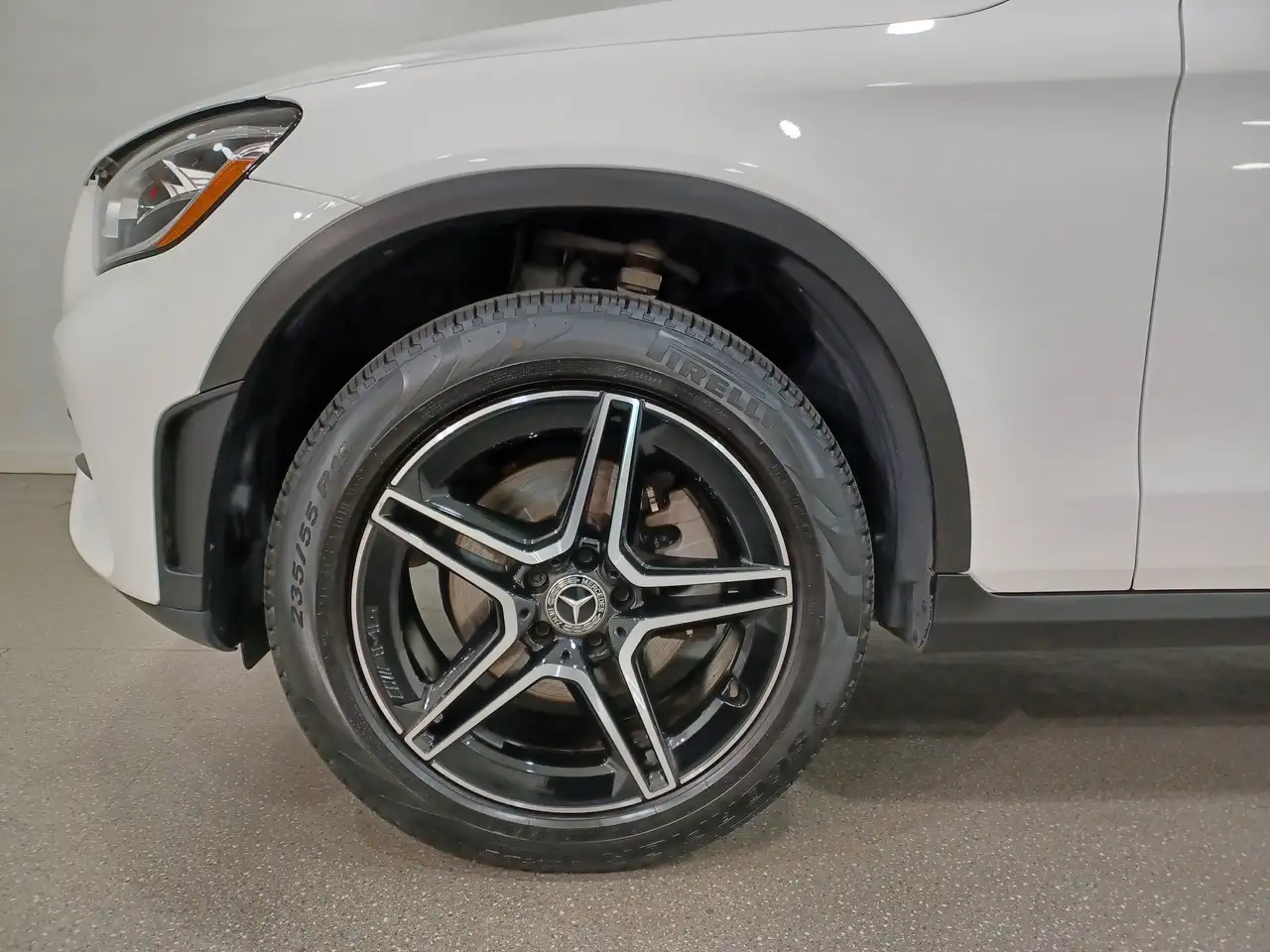 Mercedes-Benz GLC - Image 15