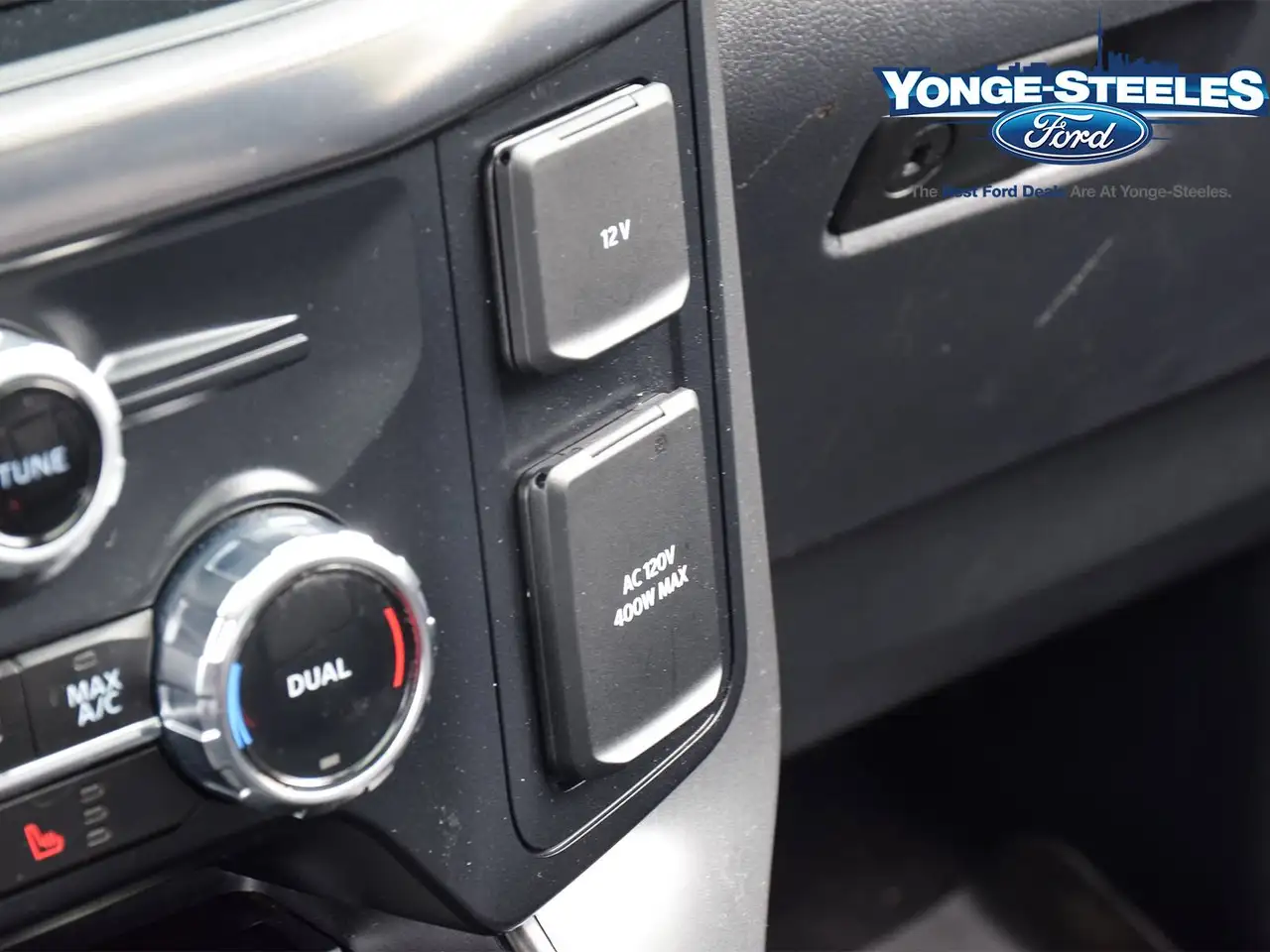 Ford F-150 - Image 26