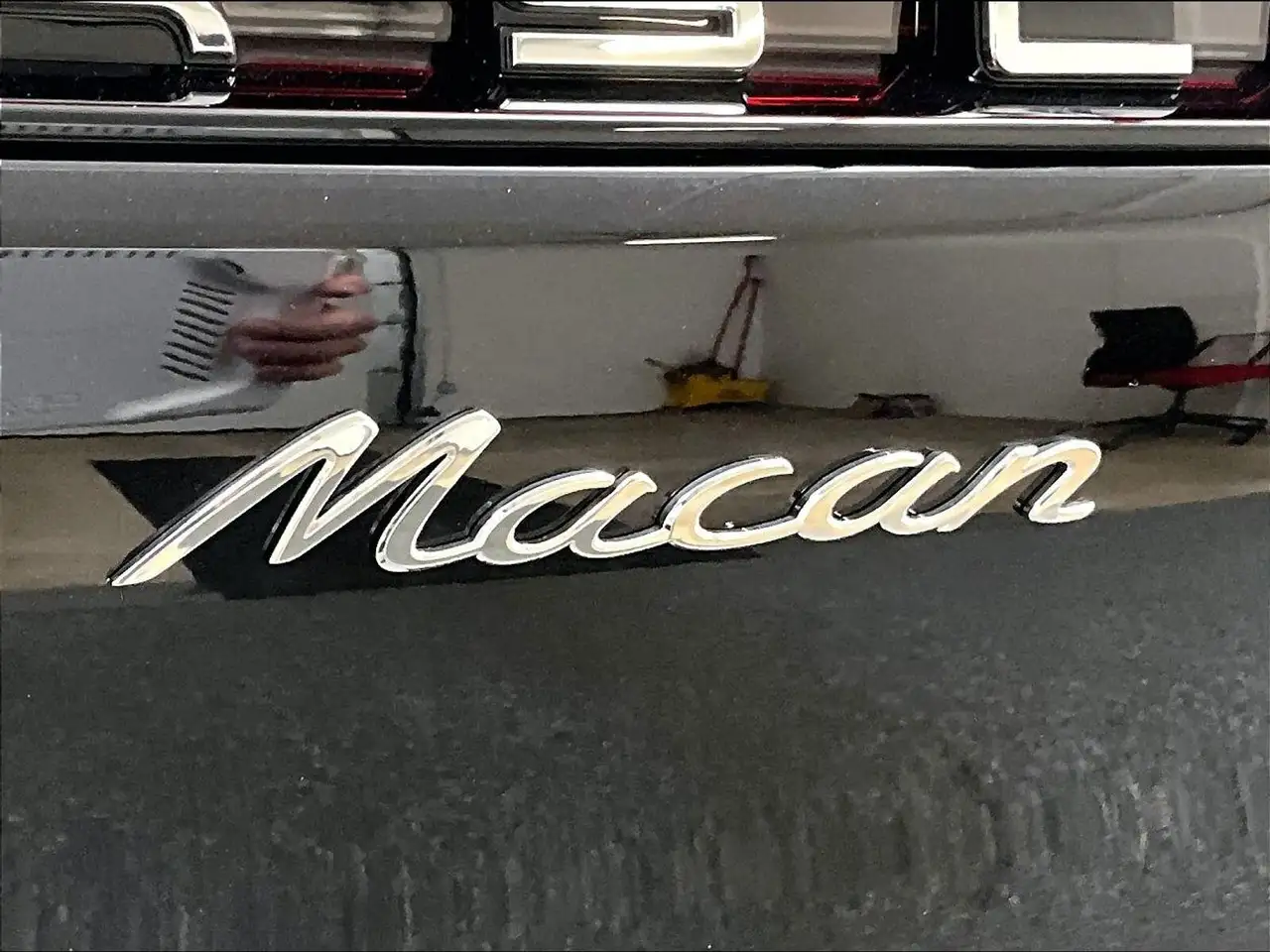 Porsche Macan - Image 36