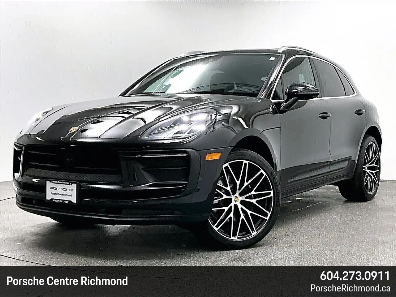 Porsche Macan - Image 1