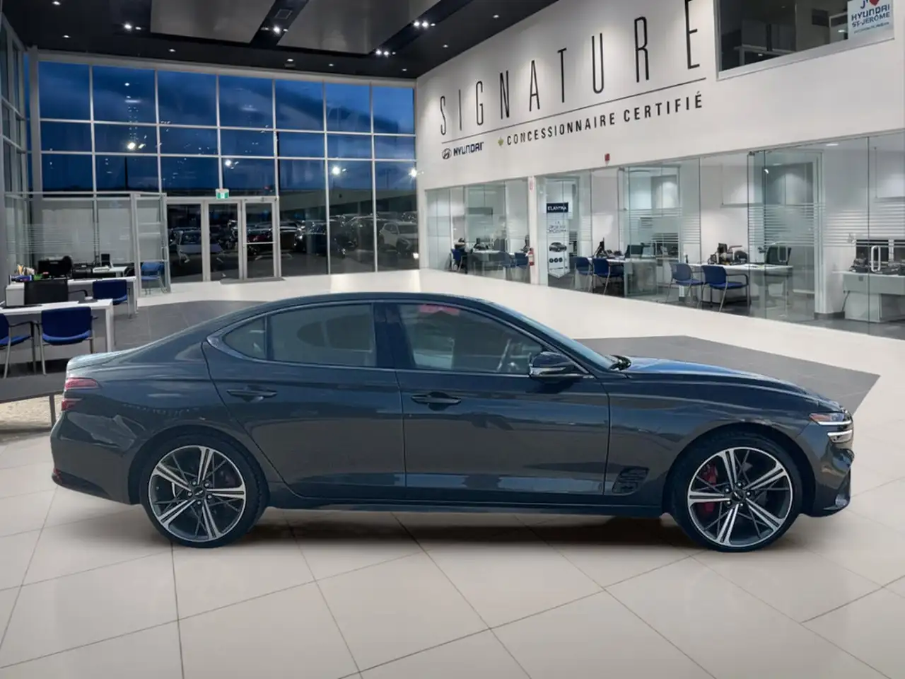 Genesis G70 - Image 4