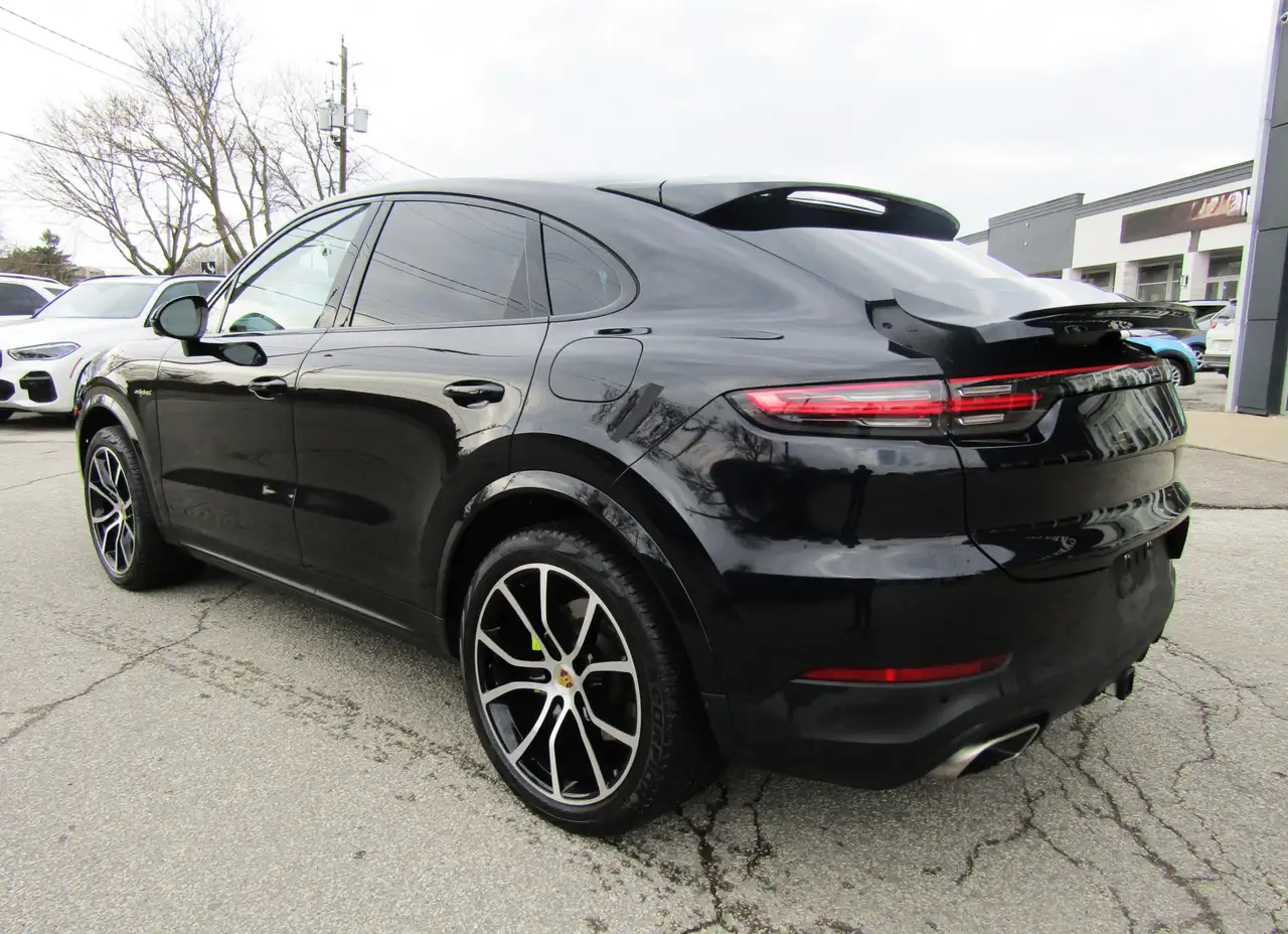 Porsche Cayenne - Image 5