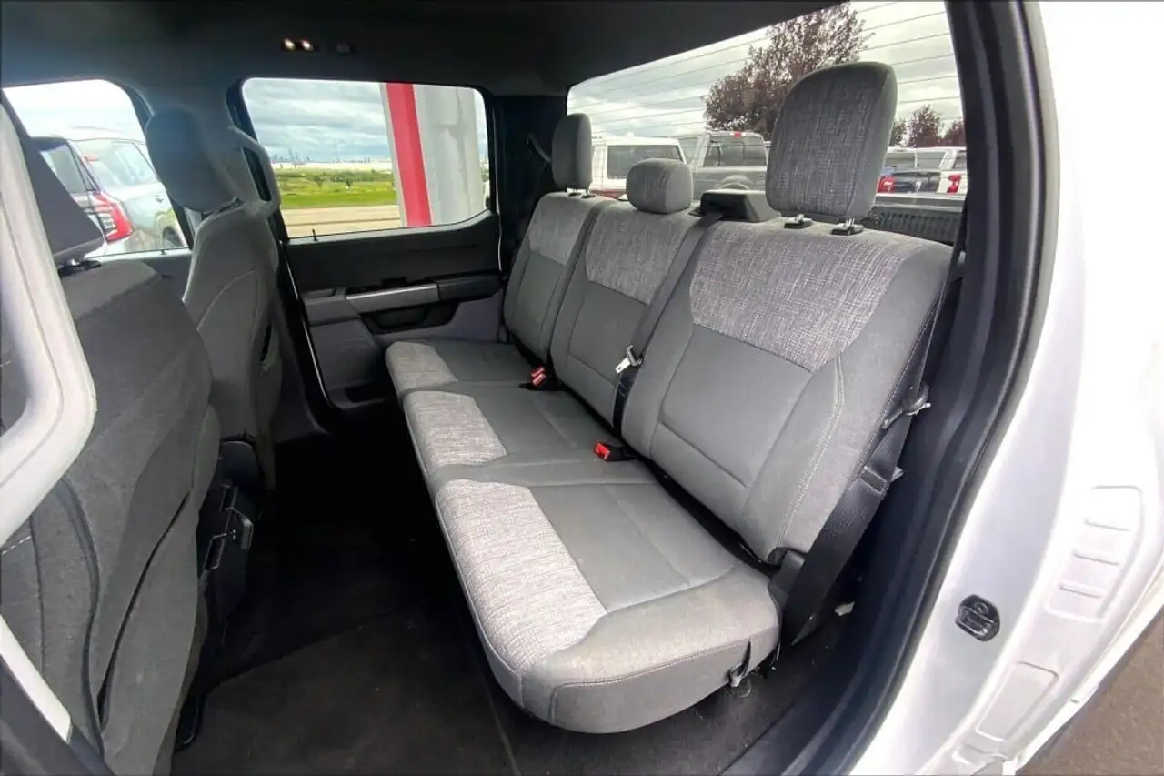 Ford F-150 - Image 23