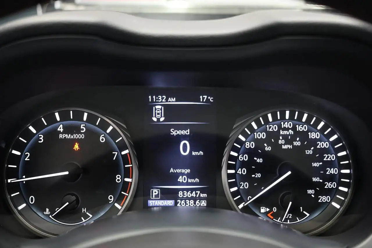 Infiniti Q50 - Image 18