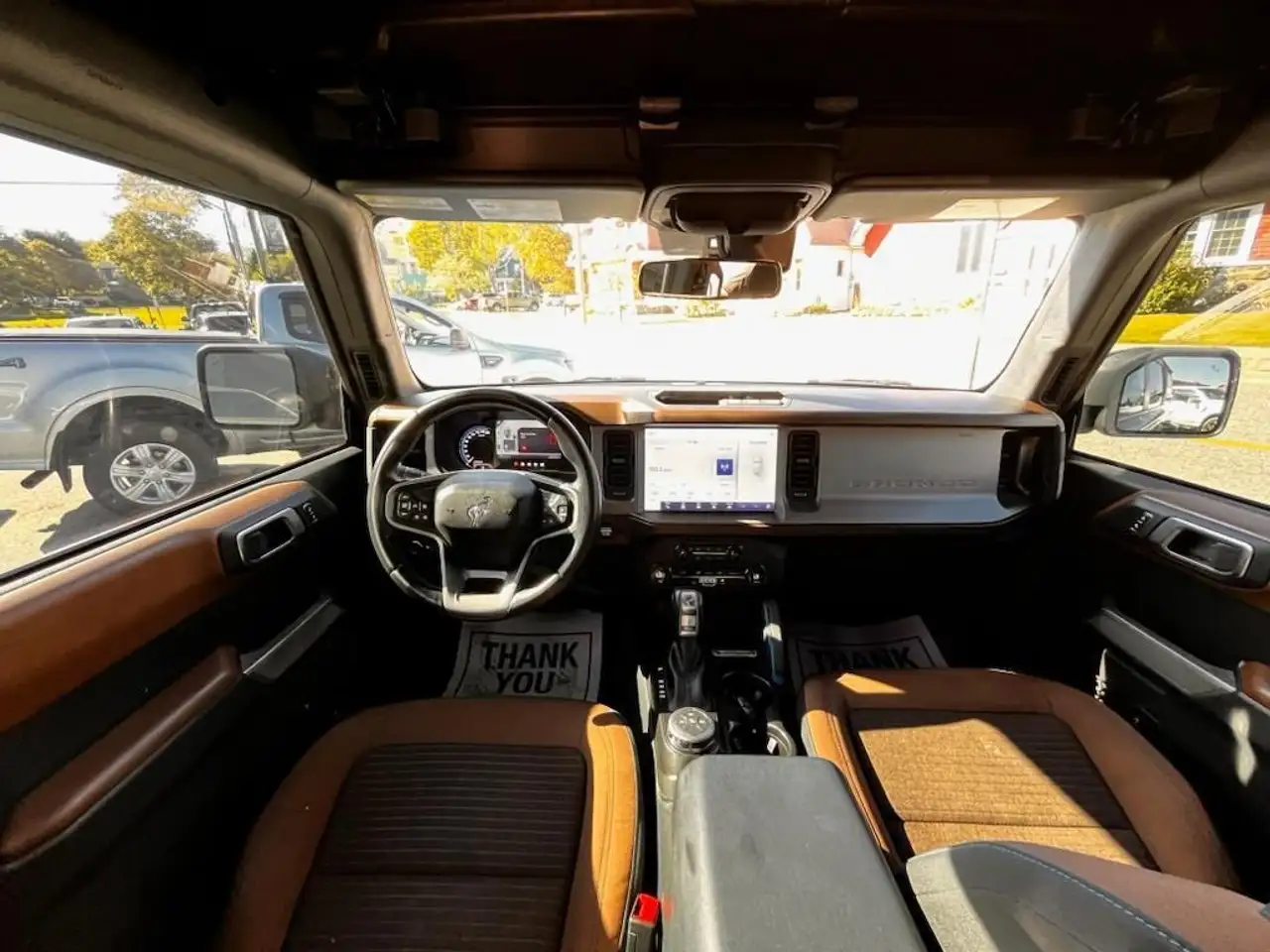 Ford Bronco - Image 12