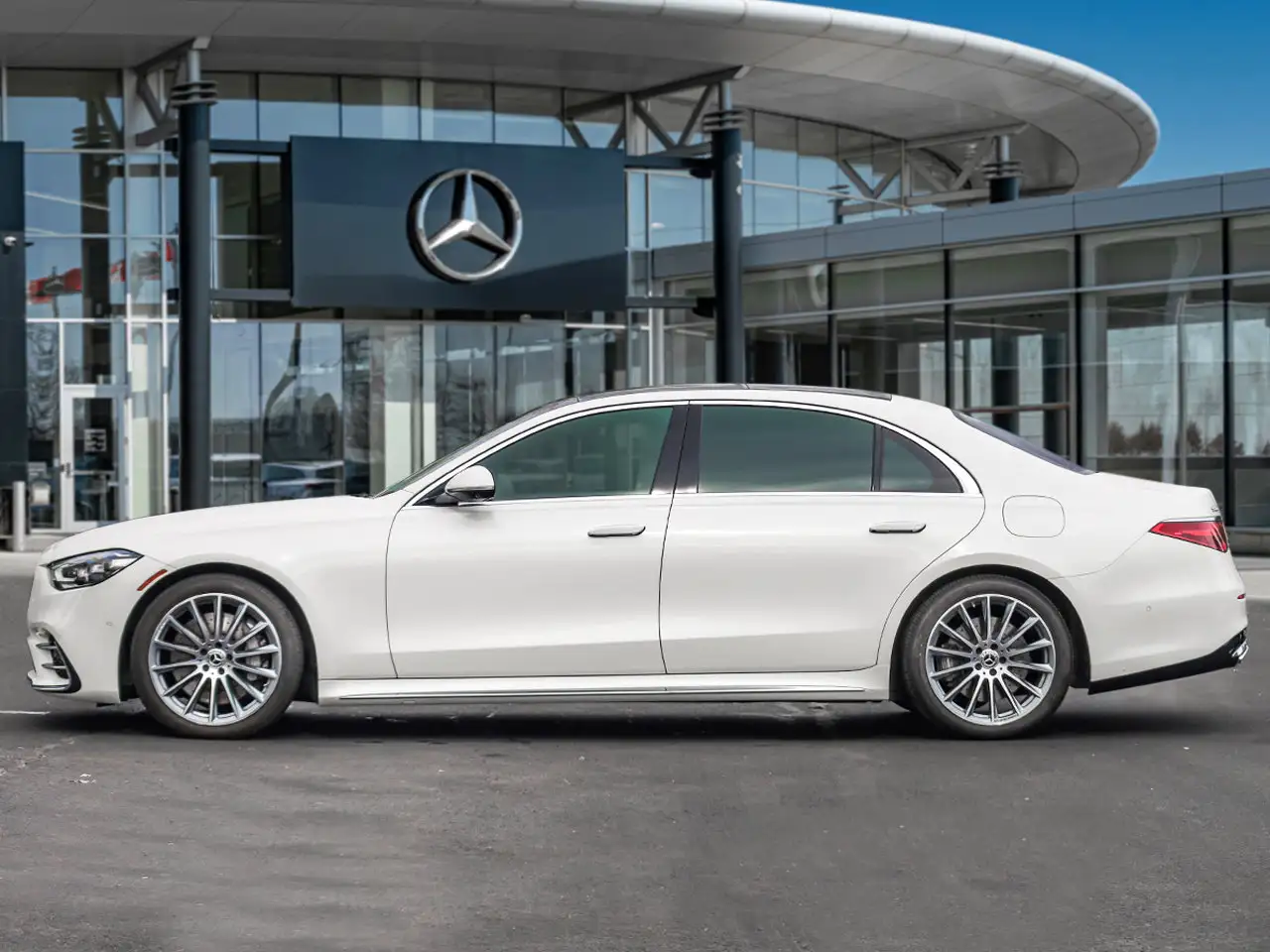Mercedes-Benz S-Class - Image 3