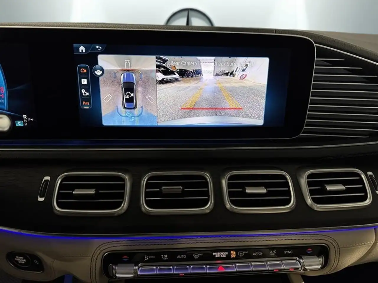 Mercedes-Benz GLE - Image 15