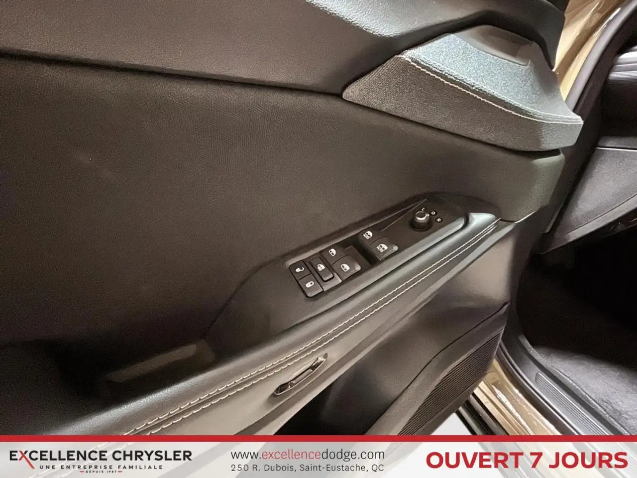 Jeep Cherokee - Image 11