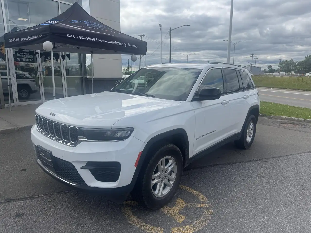 Jeep Grand Cherokee - Image 1