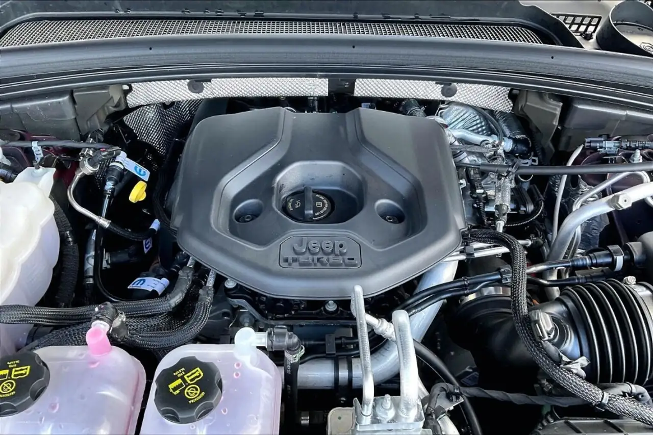 Jeep Grand Cherokee - Image 27