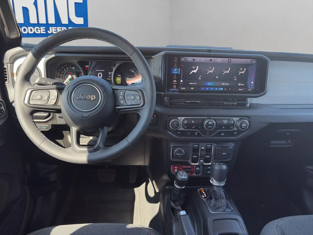 Jeep Wrangler - Image 13