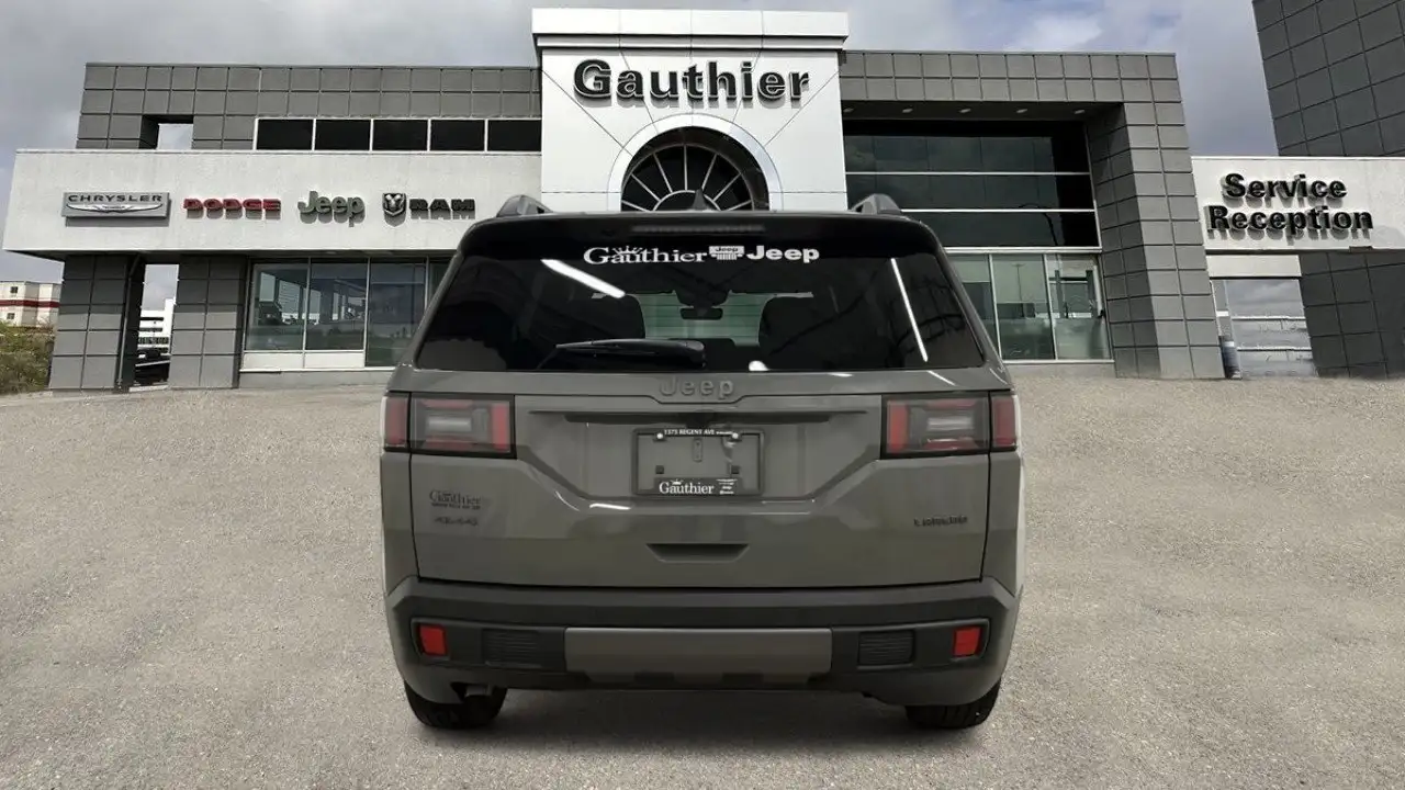 Jeep Cherokee - Image 5