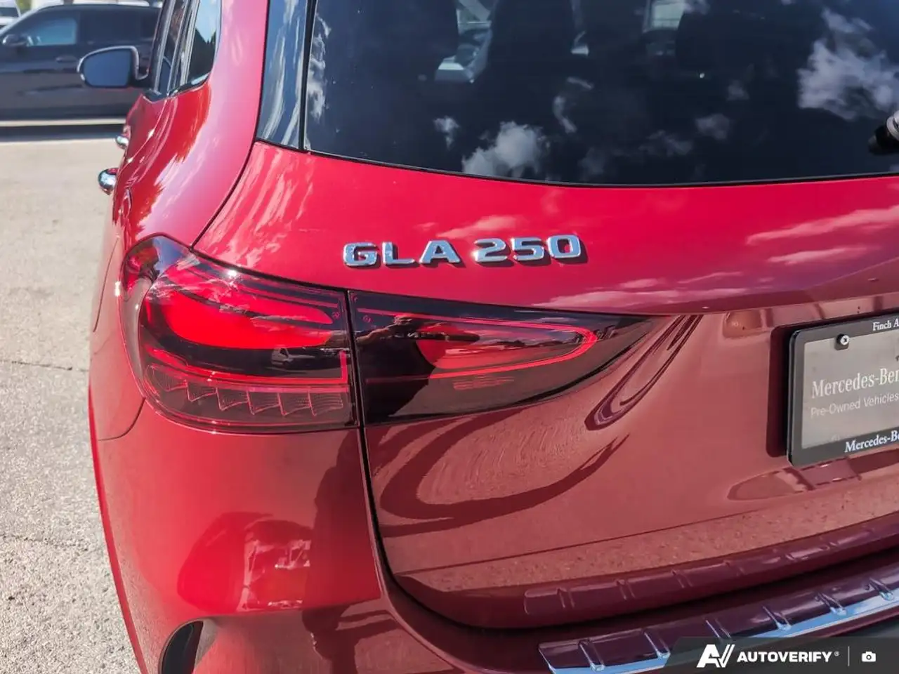 Mercedes-Benz GLA - Image 11