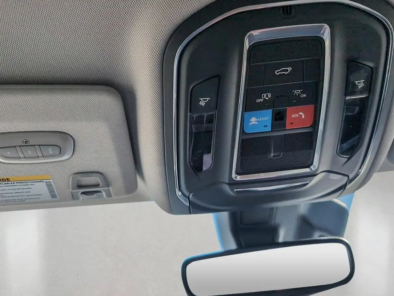 Jeep Grand Cherokee - Image 23