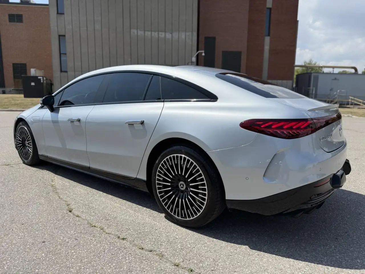 Mercedes-Benz EQS - Image 5