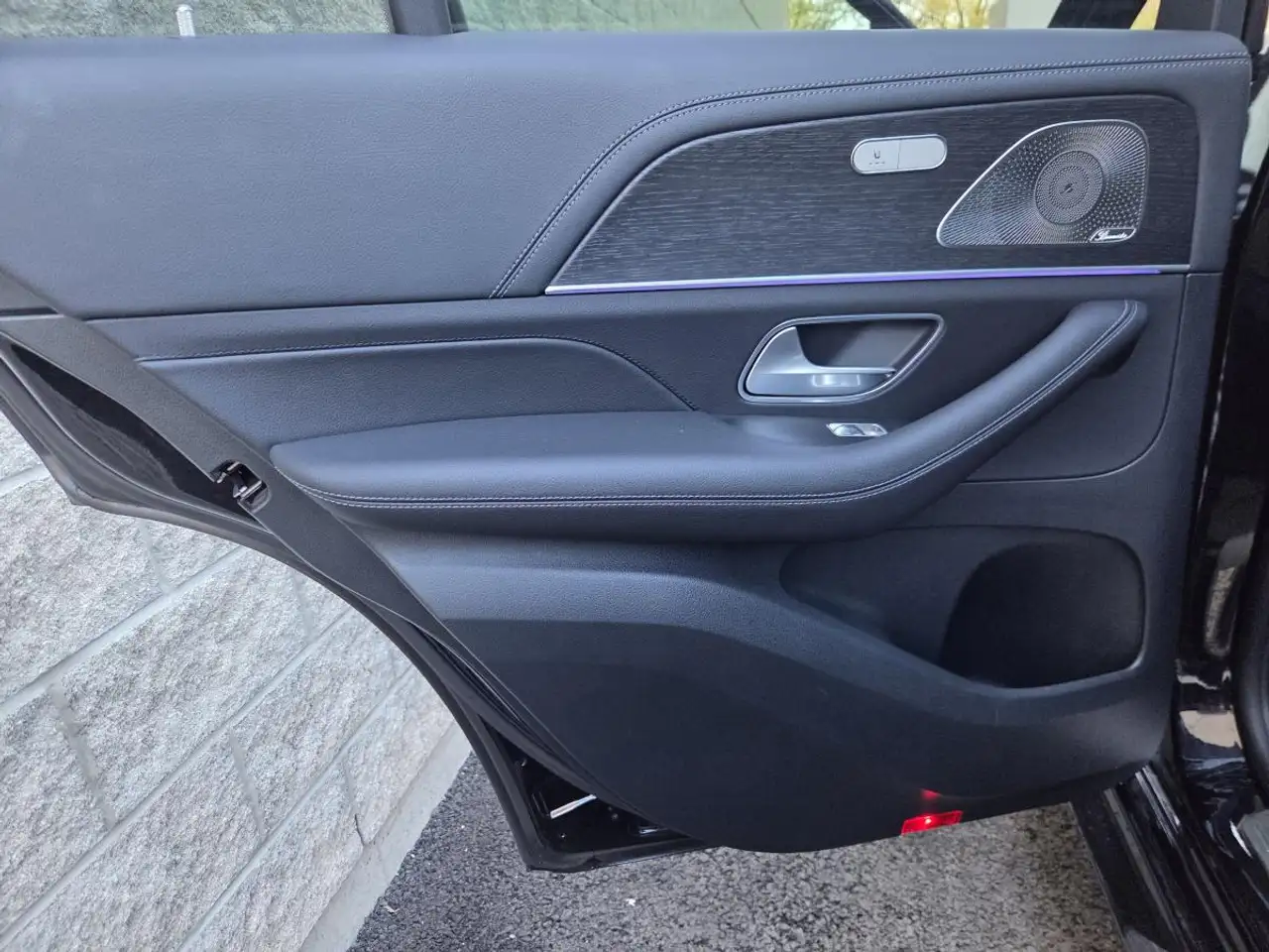 Mercedes-Benz GLE - Image 16