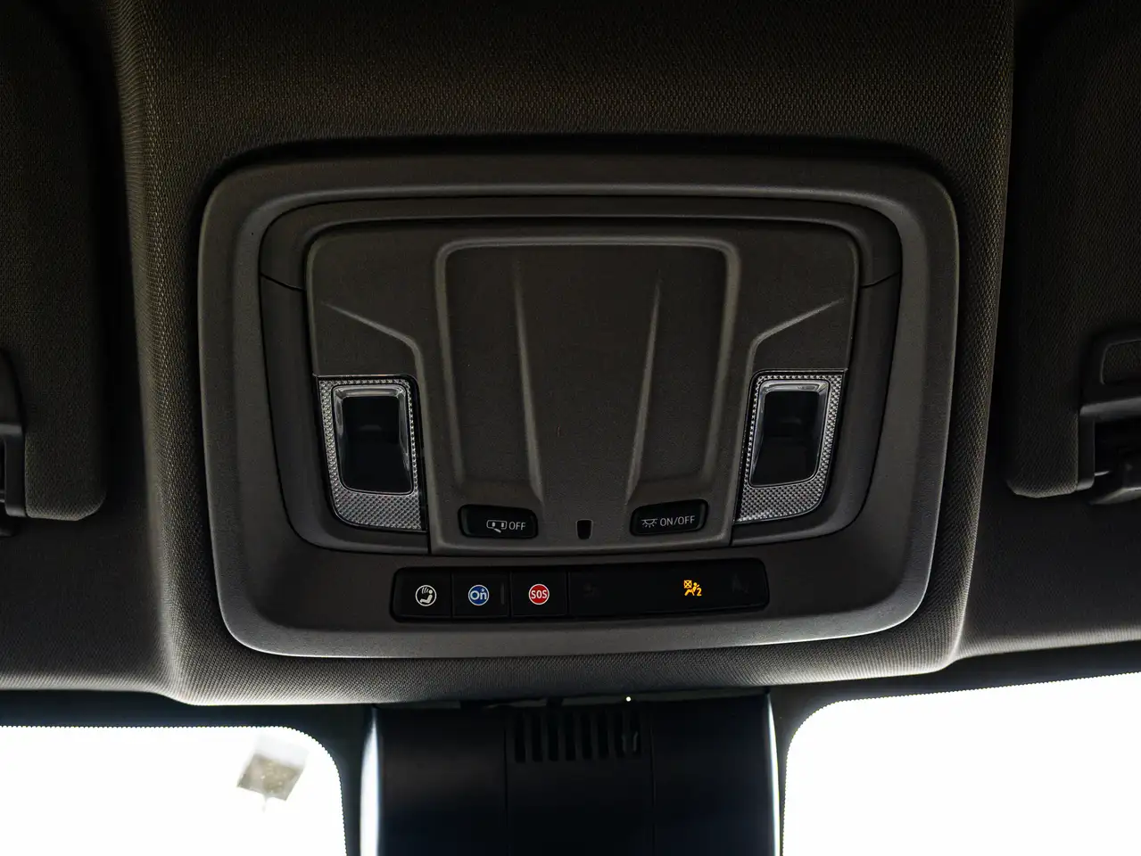 Chevrolet Silverado 1500 - Image 26