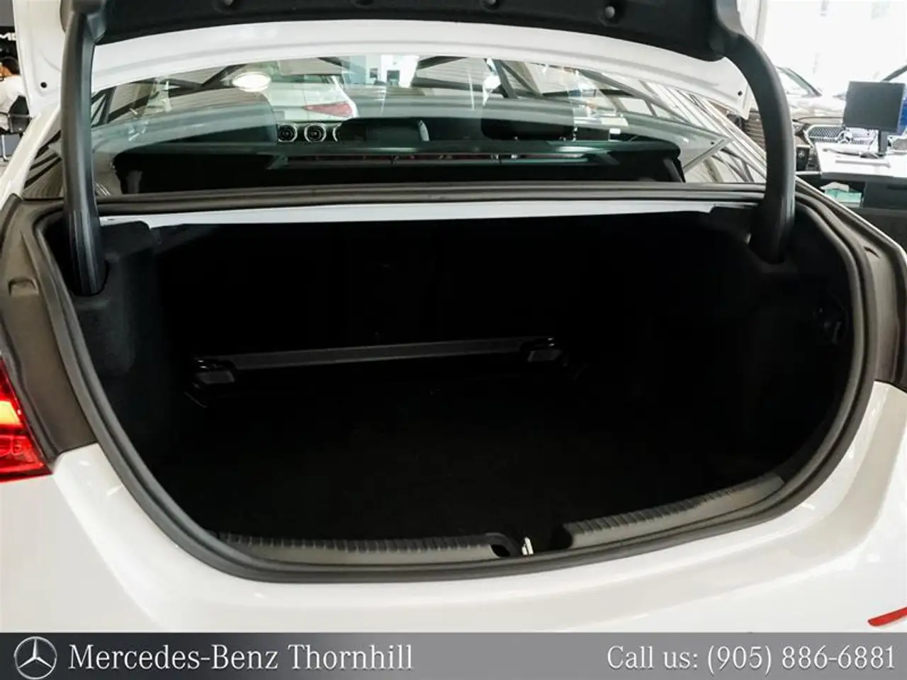 Mercedes-Benz C-Class - Image 10